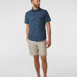 New 🛒 Stio Men's Curtis Camp 👕 Shirt SS 🤩 -Stio Sales M Curtis Camp Shirt SS Mountain Shadow Plaid 3