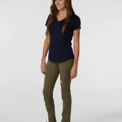 Flash Sale 🎁 Stio Women's Divide V-Neck SS ⭐ 20 Flash Sale 🎁 Stio Women's Divide V-Neck SS ⭐ -Stio Sales W Divide Vneck SS Mountain Shadow 3